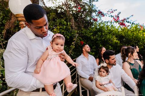 Criança no casamento'
