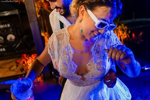 noivos aproveitando'