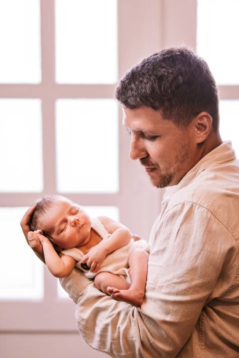 fotografia pai e filho recém nascido'