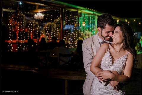 retrato dos noivos, pós casamento, noiva feliz'