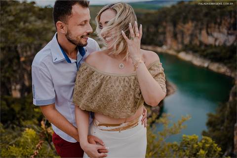 Luth e Rafaela em ensaio pré casamento no mirante em capitólio, ensaio pré wedding, capitólio-mg'