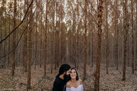 fotografia pré casamento Caique e Yanne, casal rock'n'roll em Barão de Cocais, Minas Gerais'