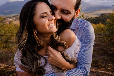 abraço forte, casal pre wedding, noiva 2020, noivos, vou casar, fotografia João Freitas, Mayara de Paula, Santa Bárbara, Minas Gerais, @faladasimagens, fotografo João Monlevade, Fotografia Autoral,'