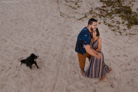 cachorro em ensaio pré casamento, amor, fotografia e carinho'