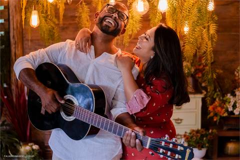 Música, violão e amor, ensaio pré casamento com violão'
