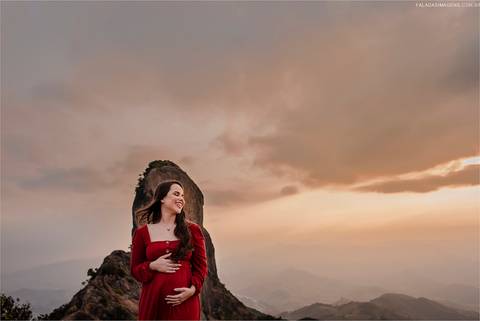 Gestante, fotografia fim de tarde'