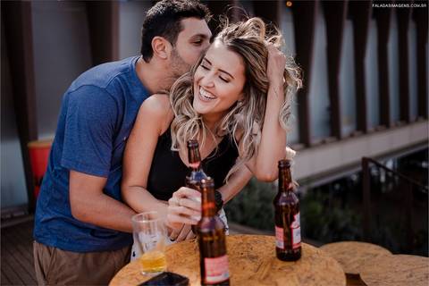 Rodolfo e Laís, ensaio pré casamento no Mercado da Boca em Belo horizonte, Minas Gerais.'