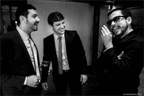 Rod e amigos, noivo e amigos, momentos antes da cerimônia '