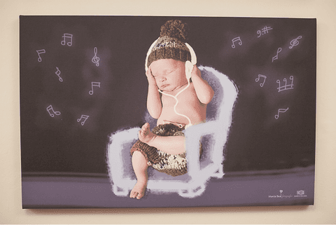 Intervenção Artística sobre fotografia Newborn'