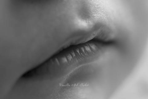 little baby lips'
