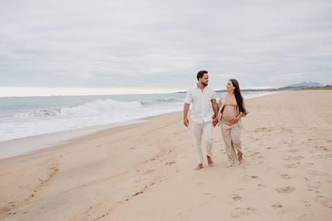 Ensaio Foto Gestante Macae na praia'