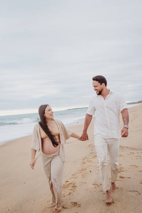 Ensaio Foto Gestante Macae na praia'