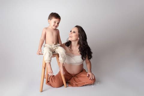 foto grávida loraine valoto ipatinga'