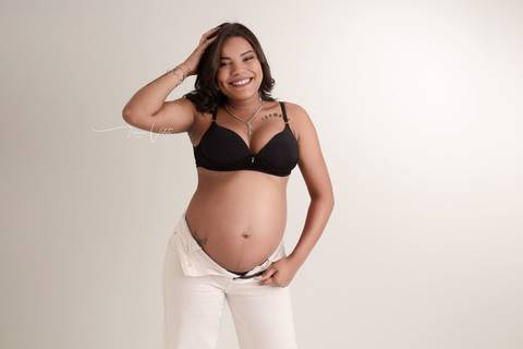 fotografia de gestante em ipatinga no estudio loraine valoto'