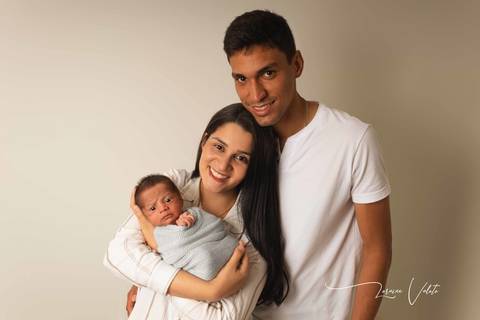 Loraine Valoto Ipatinga foto recém-nascido'