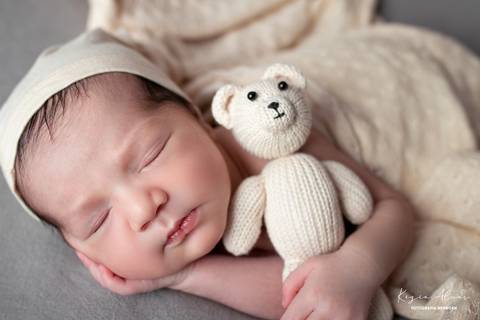 NEWBORN BENJAMIN MORALEZ'