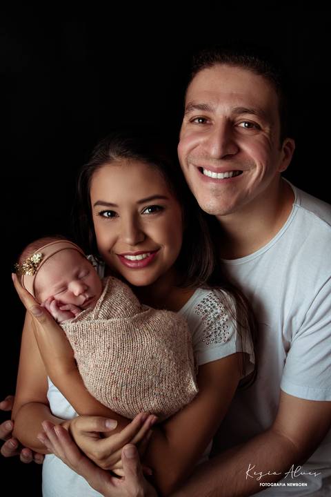 NEWBORN HELENA BUQUE'