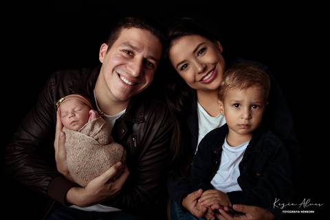 NEWBORN HELENA BUQUE'