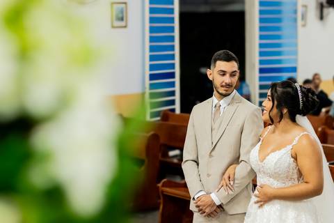 Fotografia de casamento em Ribeirão Preto: Dany e Felipe viveram um dia único e inesquecível. Emoção, verdade e momentos reais registrados com olhar sensível e profissional.'