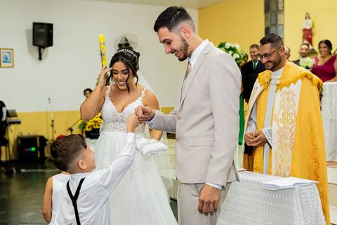 Fotografia de casamento em Ribeirão Preto: Dany e Felipe viveram um dia único e inesquecível. Emoção, verdade e momentos reais registrados com olhar sensível e profissional.'