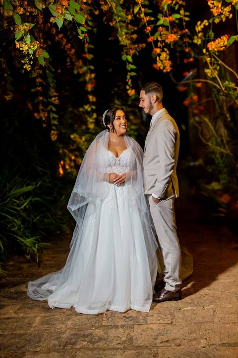 Fotografia de casamento em Ribeirão Preto: Dany e Felipe viveram um dia único e inesquecível. Emoção, verdade e momentos reais registrados com olhar sensível e profissional.'