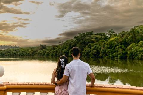 fotografo de casamento em ribeirão preto - fotografia de casamentos em ribeirão preto - ensaio pre wedding em ribeirão preto - campo da usp em ribeirão preto'
