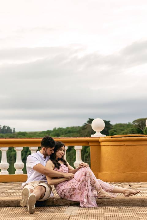 fotografo de casamento em ribeirão preto - fotografia de casamentos em ribeirão preto - ensaio pre wedding em ribeirão preto - campo da usp em ribeirão preto'
