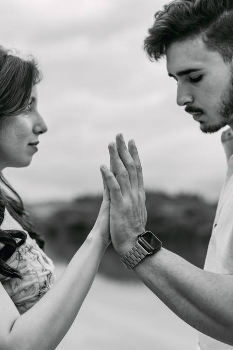 fotografo de casamento em ribeirão preto - fotografia de casamentos em ribeirão preto - ensaio pre wedding em ribeirão preto - campo da usp em ribeirão preto'