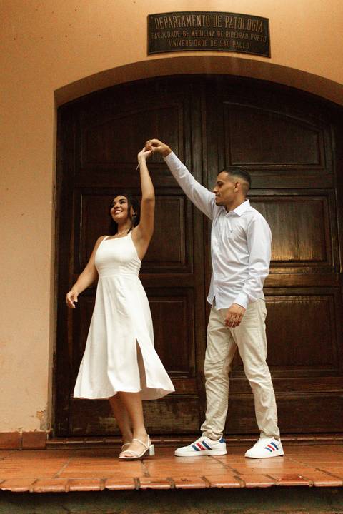 Ensaio_pre_wedding_no_campo_da_usp_em_ribeirão_preto_douglas_fernando_fotografo (1)'