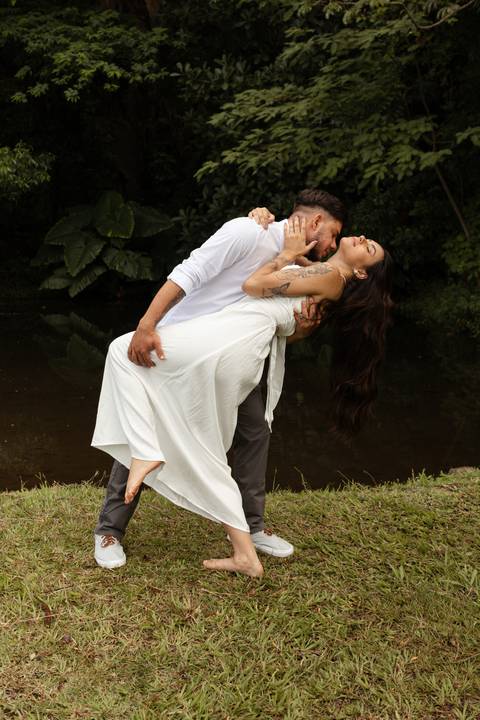 ensaio-fotografico-parque-curupira-ribeirao-preto-ensaio-pre-wedding-em-ribeirão-preto-fotografo-de-casamentos-em-ribeirão-preto'