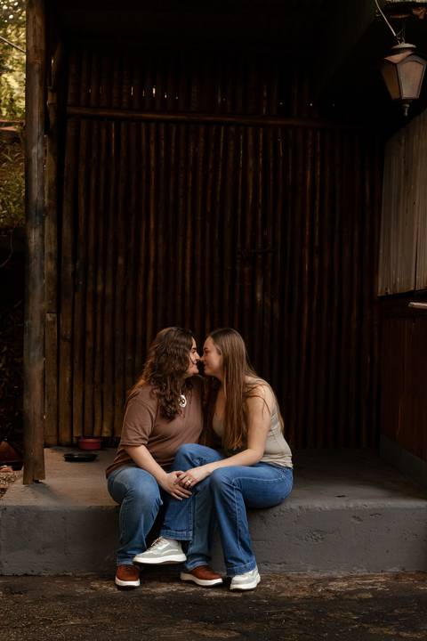 Ensaio fotografico de casal pre wedding em ribeirão preto parque curupira fotografo de casamentos '
