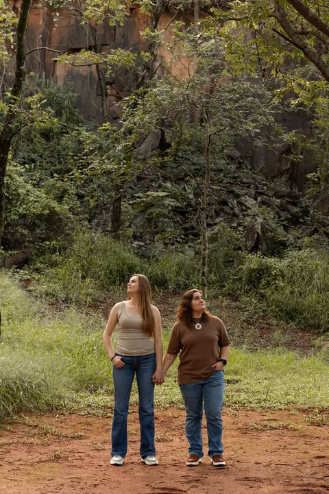 Ensaio fotografico de casal pre wedding em ribeirão preto parque curupira fotografo de casamentos '