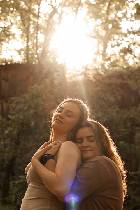 Ensaio fotografico de casal pre wedding em ribeirão preto parque curupira fotografo de casamentos '