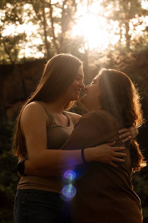 Ensaio fotografico de casal pre wedding em ribeirão preto parque curupira fotografo de casamentos '