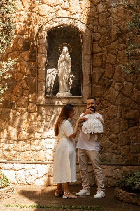 fotografo-de-batizado-em-ribeirao-preto-familia-gruta-nossa-senhora retrato-bebe-batizado-fotografia-de-familia-ribeirao-preto'