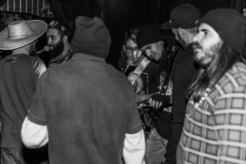 foto de show no Casarão do Rock em Santa Helena - PR'