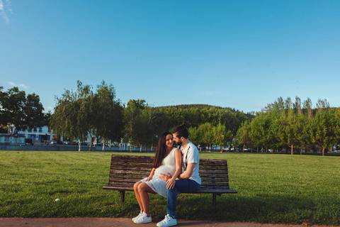 fotos casal gestante gravida ensaio familia gravida ar livre parque bebe book torres novas entroncamento vila nova da barquinha '