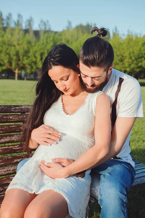 fotos casal gestante gravida ensaio familia gravida ar livre parque bebe book torres novas entroncamento vila nova da barquinha '