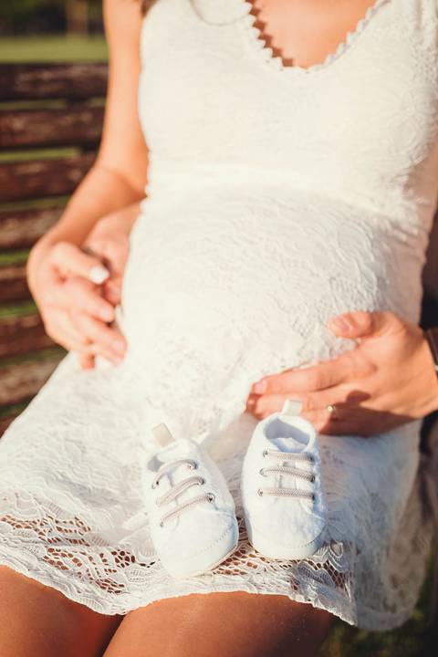 fotos casal gestante gravida ensaio familia gravida ar livre parque bebe book torres novas entroncamento vila nova da barquinha '