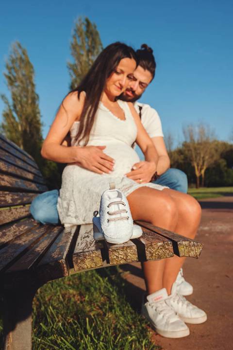 fotos casal gestante gravida ensaio familia gravida ar livre parque bebe book torres novas entroncamento vila nova da barquinha '