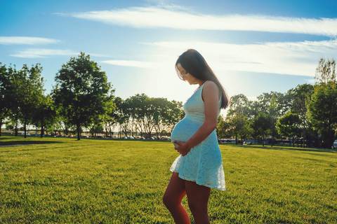 fotos casal gestante gravida ensaio familia gravida ar livre parque bebe book torres novas entroncamento vila nova da barquinha '