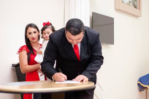 Casamento de Marciele e André realizado na Igreja Universal em Charqueadas/RS'