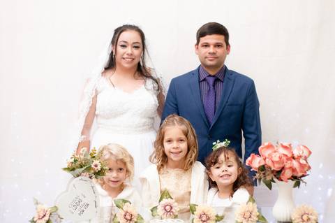 Casamento de Marciele e André realizado na Igreja Universal em Charqueadas/RS'