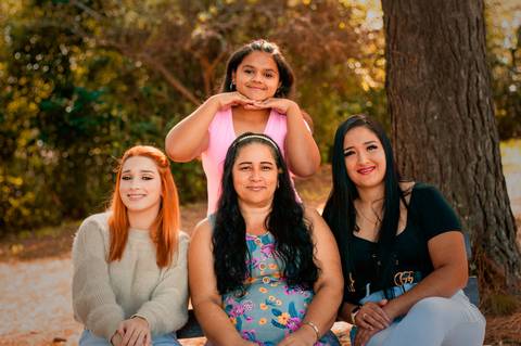 Ensaio Fotográfico de Dia das Mães no Lago Municipal de Arroio dos Ratos/RS - Vitória Santos e Família'