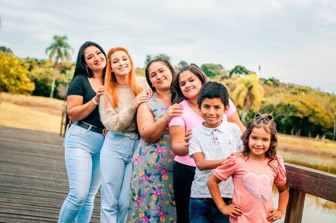 Ensaio Fotográfico de Dia das Mães no Lago Municipal de Arroio dos Ratos/RS - Vitória Santos e Família'
