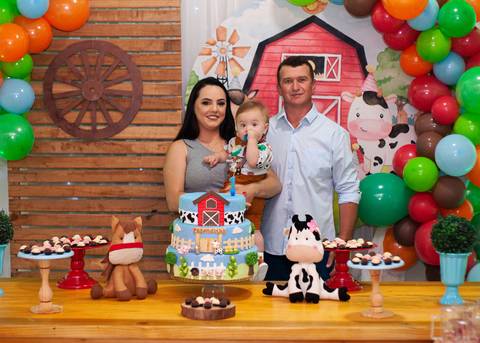 Germano - 1 Aninho
Fotografia Aniversário Infantil
Tassoni Festas e Eventos
Arroio dos Ratos/RS'