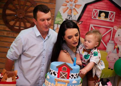 Germano - 1 Aninho
Fotografia Aniversário Infantil
Tassoni Festas e Eventos
Arroio dos Ratos/RS'