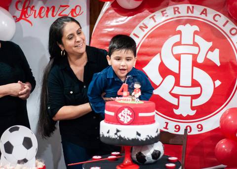 Lorenzo - 4 Aninhos
Fotografia Aniversário Infantil
Arroio dos Ratos/RS'