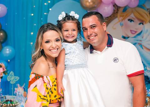 Ana Clara - 4 Aninhos
Fotografia Aniversário Infantil
Tassoni Festas e Eventos
Arroio dos Ratos/RS'