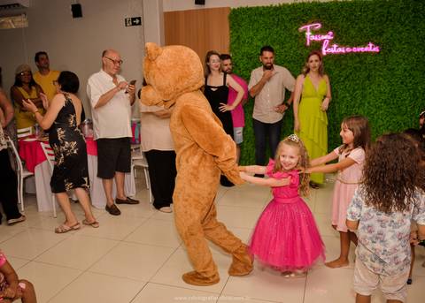 Cecília - 4 Aninhos
Fotografia Aniversário Infantil
Tassoni Festas e Eventos
Arroio dos Ratos/RS'